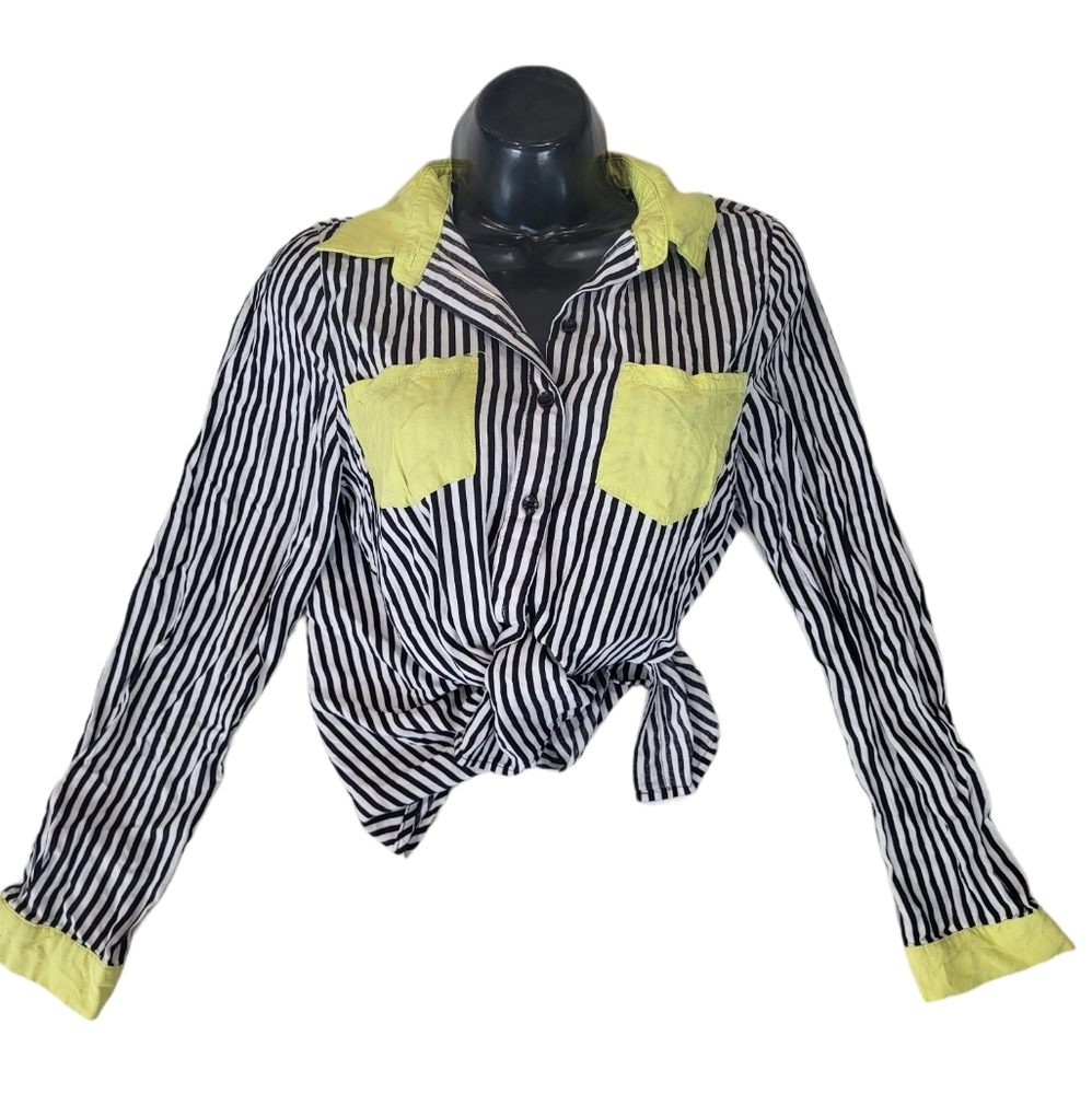 Womens San Joy button down shirt size S.